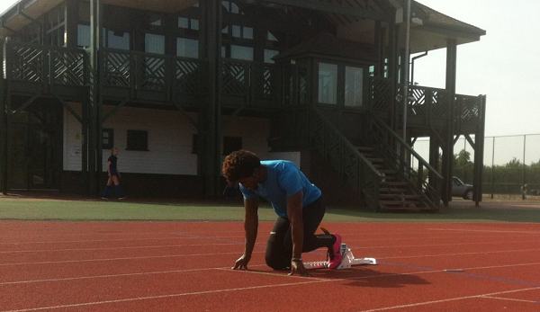 World champion para sprinter Richard Browne preparing in the starting blocks